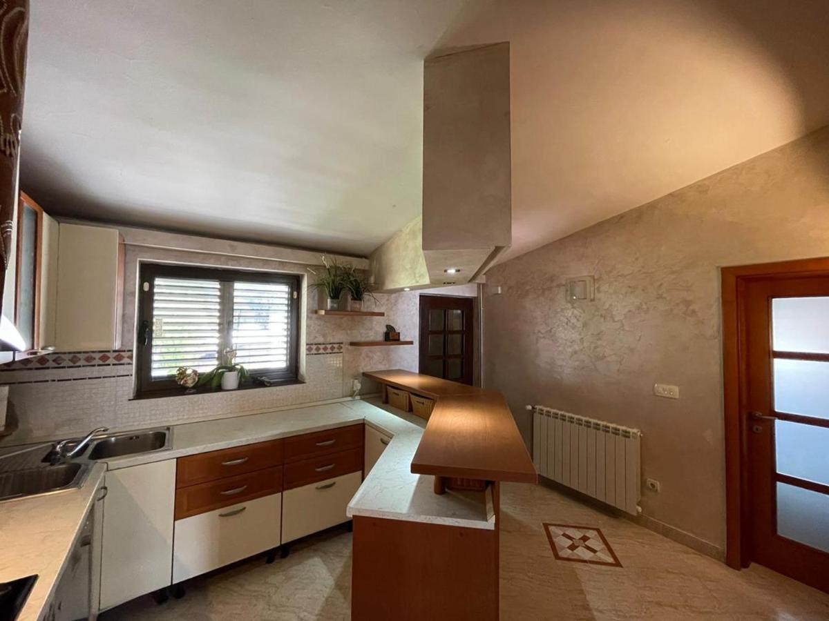 Apartment La Grande Kotor